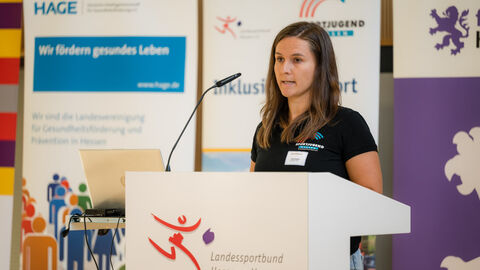 Grußwort von Lena Herke, Vorstandsmitglied der Sportjugend Hessen (SJH) Grußwort von Lena Herke, Vorstandsmitglied der Sportjugend Hessen (SJH)